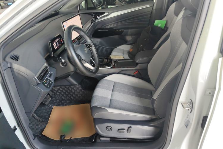 Used Volkswagen ID.4 CROZZ 2025 Pure Edition Left Front Seat