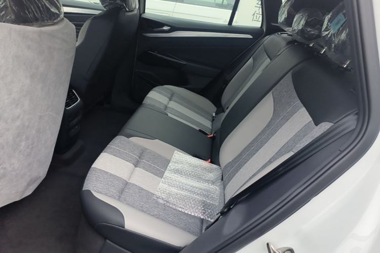 Used Volkswagen ID.4 CROZZ 2025 Pure Edition Left Rear Seat
