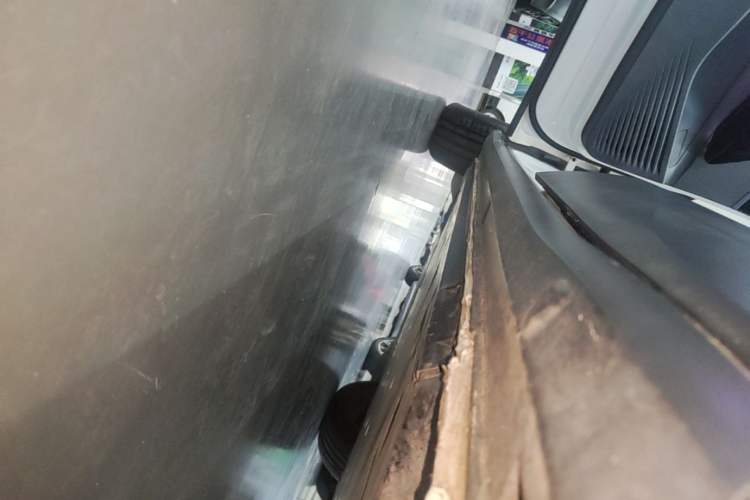 Used Volkswagen ID.4 CROZZ 2025 Pure Edition Left Side Sill