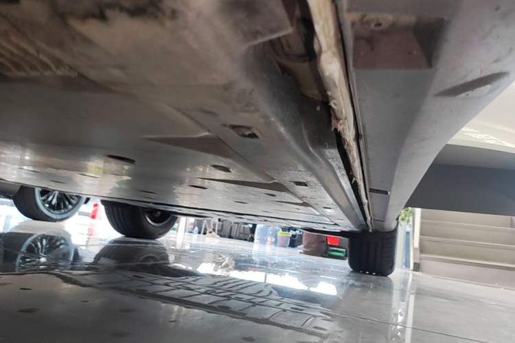 Used Volkswagen ID.4 CROZZ 2025 Pure Edition Left Side Sill