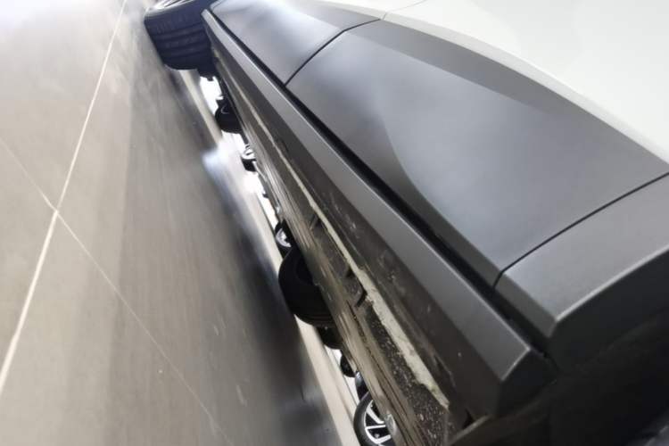 Used Volkswagen ID.4 CROZZ 2025 Pure Edition Left Side Sill
