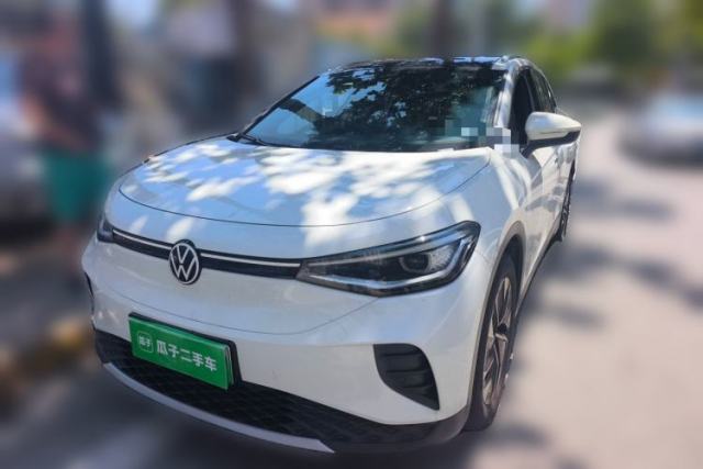 Ojetý Volkswagen ID.4 CROZZ 2025 Pure Edition