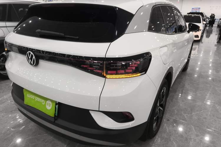 Used Volkswagen ID.4 CROZZ 2025 Pure Edition Right Rear Taillight