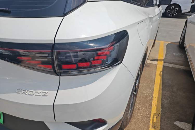 Used Volkswagen ID.4 CROZZ 2025 Pure Edition Right Rear Taillight
