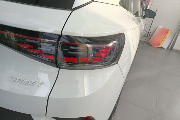 Used Volkswagen ID.4 CROZZ 2025 Pure Edition Right Rear Taillight