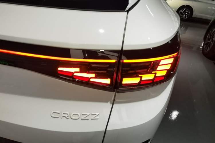 Used Volkswagen ID.4 CROZZ 2025 Pure Edition Right Rear Taillight