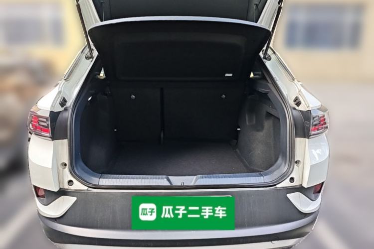 Used Volkswagen ID.4 CROZZ 2025 Pure Edition Trunk