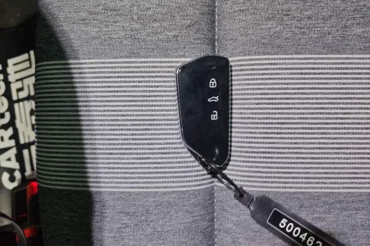 Used Volkswagen ID.4 CROZZ 2025 Pure Edition Vehicle Key