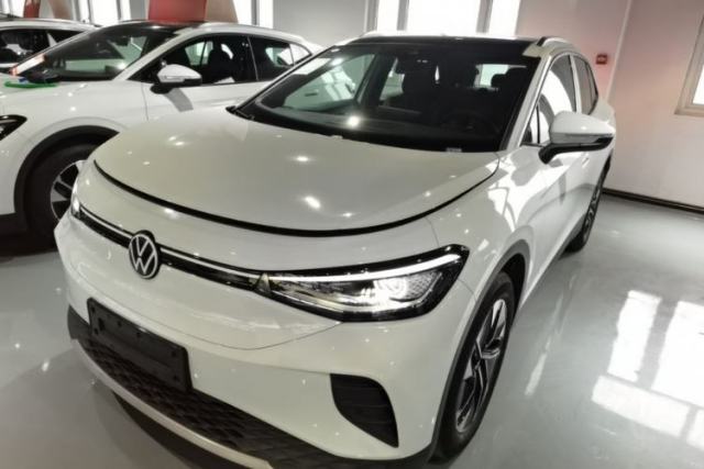Used Volkswagen ID.4 CROZZ 2025 Pure Edition