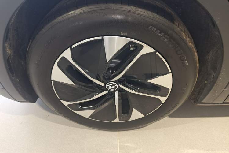Used Volkswagen ID.4 CROZZ 2026 Model Pure Enjoyment Edition PURE Exterior 4