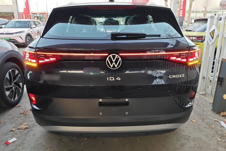 Used Volkswagen ID.4 CROZZ 2026 Model Pure Enjoyment Edition PURE Exterior 4