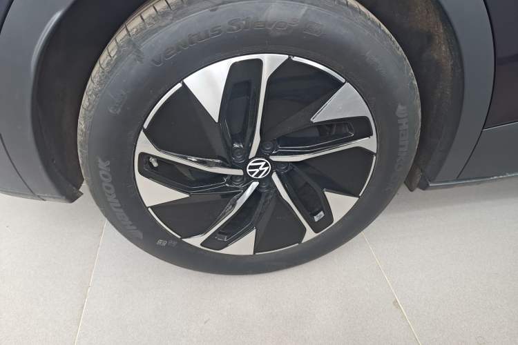 Used Volkswagen ID.4 CROZZ 2026 Model Pure Enjoyment Edition PURE Exterior 5