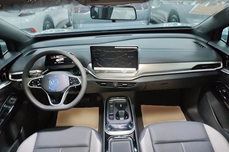 Used Volkswagen ID.4 CROZZ 2026 Model Pure Enjoyment Edition PURE Interior 2