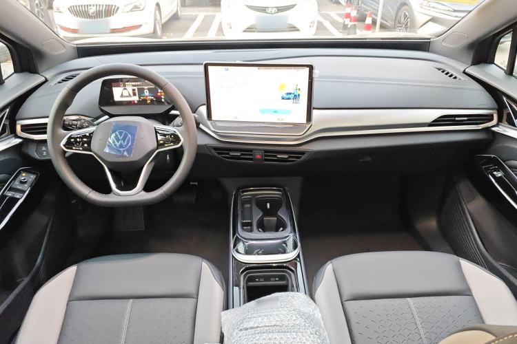 Used Volkswagen ID.4 CROZZ 2026 Model Pure Enjoyment Edition PURE Interior 2