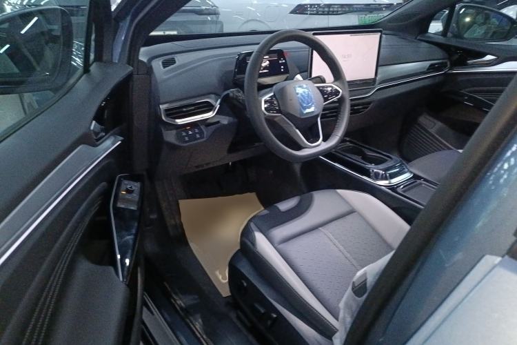 Used Volkswagen ID.4 CROZZ 2026 Model Pure Enjoyment Edition PURE Interior 3