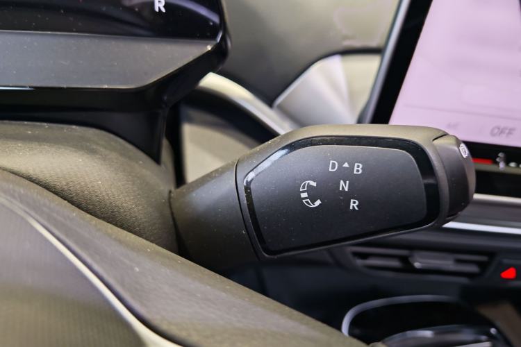 Used Volkswagen ID.4 CROZZ 2026 Model Pure Enjoyment Edition PURE Interior 7