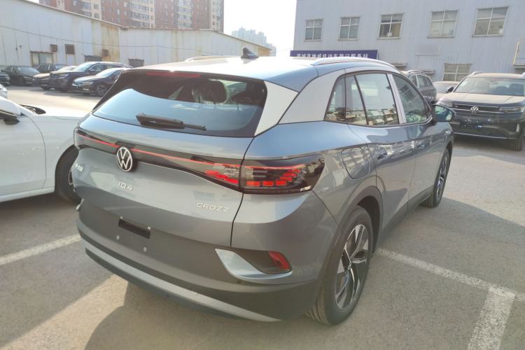 Used Volkswagen ID.4 CROZZ 2026 Model Pure Enjoyment Edition PURE Rear Right 45 Deg
