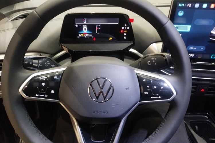 Used Volkswagen ID.4 CROZZ 2026 Model Pure Enjoyment Edition PURE Steering Wheel