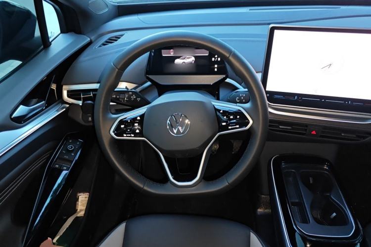 Used Volkswagen ID.4 CROZZ 2026 Model Pure Enjoyment Edition PURE Steering Wheel
