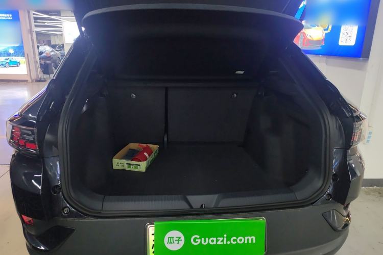 Used Volkswagen ID.4 CROZZ 2026 Model Pure Enjoyment Edition PURE Trunk