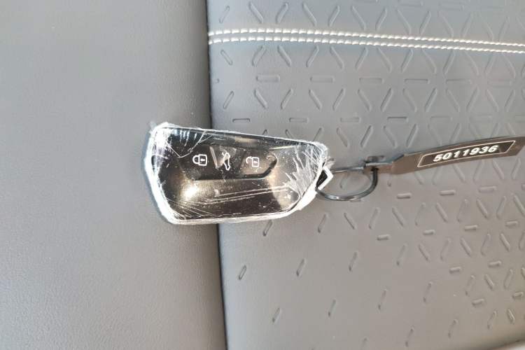 Used Volkswagen ID.4 CROZZ 2026 Model Pure Enjoyment Edition PURE Vehicle Key