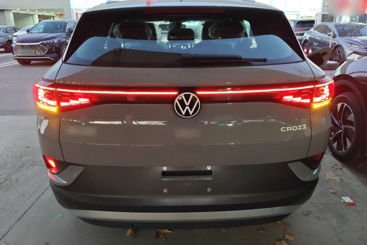 Used Volkswagen ID.4 CROZZ 2026 Model Pure Enjoyment Edition PURE Exterior 4