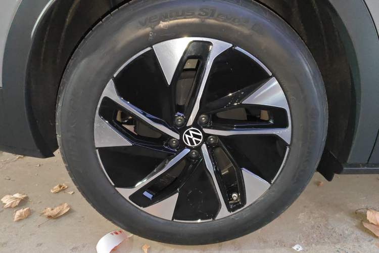 Used Volkswagen ID.4 CROZZ 2026 Model Pure Enjoyment Edition PURE Exterior 8