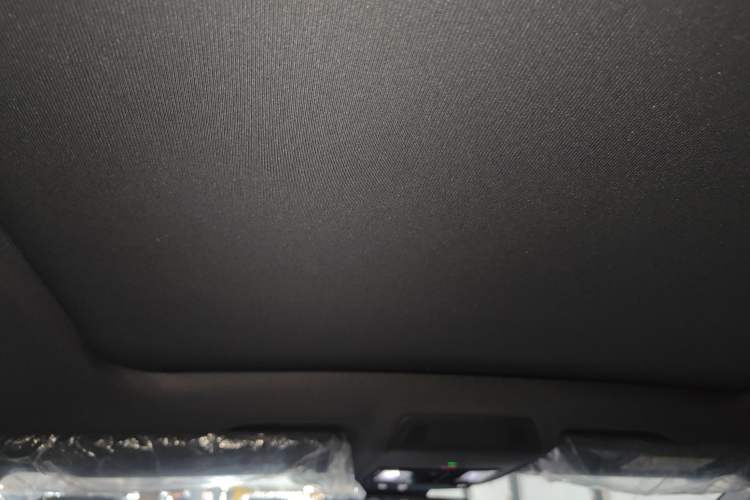 Used Volkswagen ID.4 CROZZ 2026 Model Pure Enjoyment Edition PURE Headliner