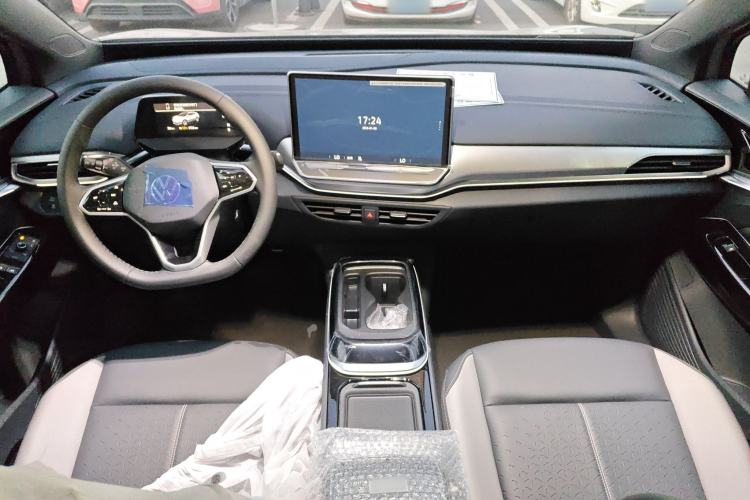 Used Volkswagen ID.4 CROZZ 2026 Model Pure Enjoyment Edition PURE Interior 2