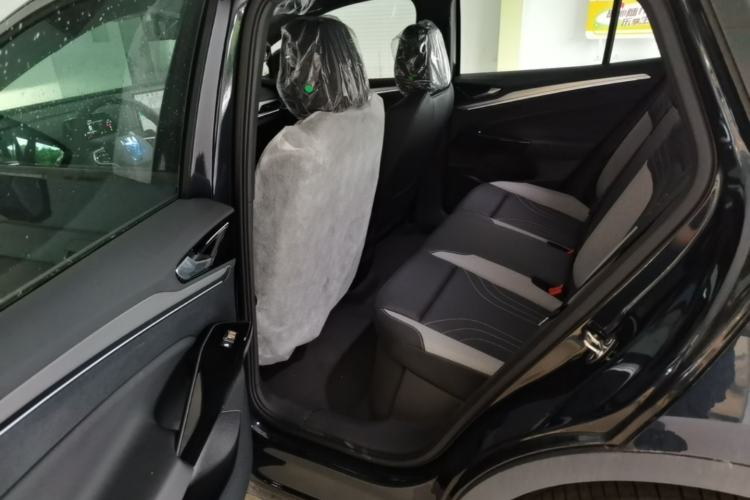 Used Volkswagen ID.4 CROZZ 2026 Model Pure Enjoyment Edition PURE Left Rear Seat
