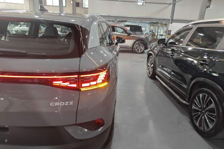 Used Volkswagen ID.4 CROZZ 2026 Model Pure Enjoyment Edition PURE Right Rear Taillight