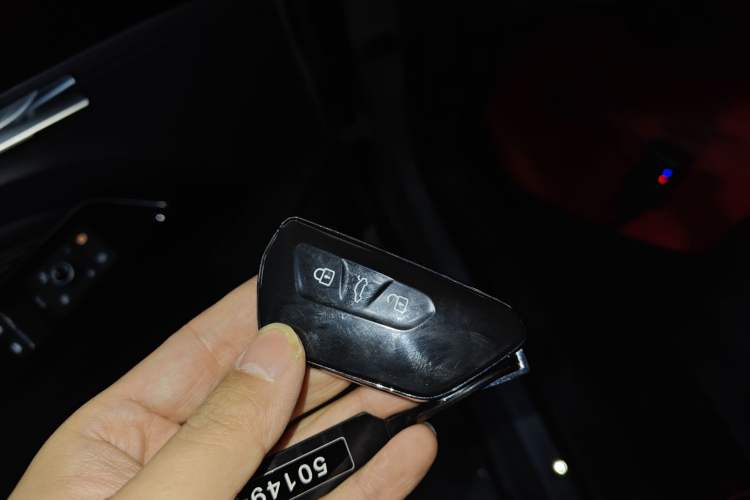 Used Volkswagen ID.4 CROZZ 2026 Model Pure Enjoyment Edition PURE Vehicle Key