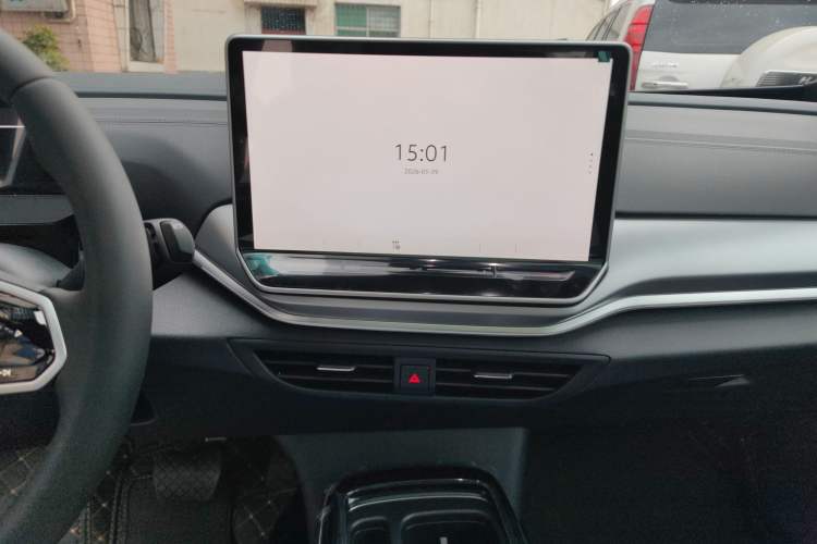 Used Volkswagen ID.4 CROZZ 2026 Model Pure Enjoyment Edition PURE Audio And AC Panel