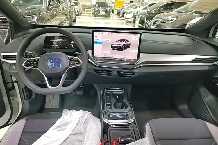 Used Volkswagen ID.4 CROZZ 2026 Model Pure Enjoyment Edition PURE Center Console