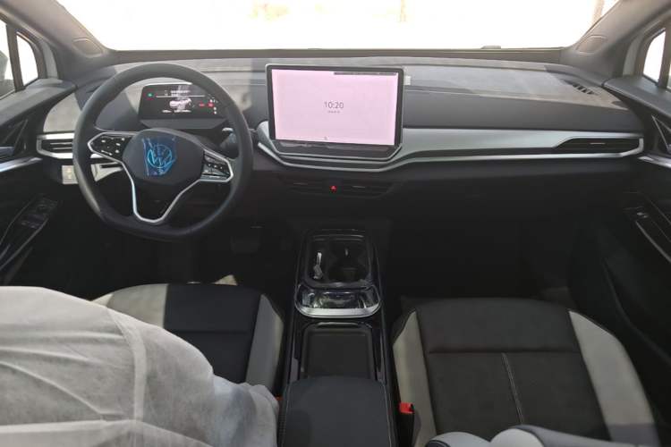 Used Volkswagen ID.4 CROZZ 2026 Model Pure Enjoyment Edition PURE Center Console