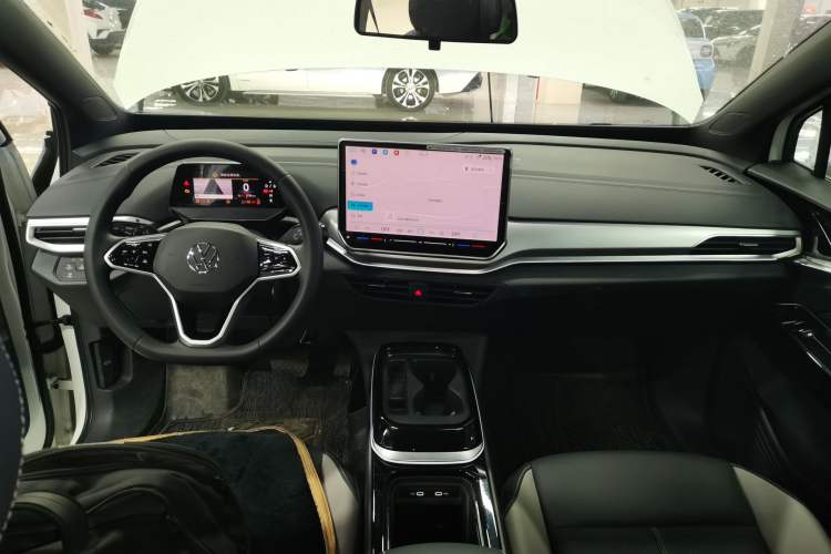Used Volkswagen ID.4 CROZZ 2026 Model Pure Enjoyment Edition PURE Center Console