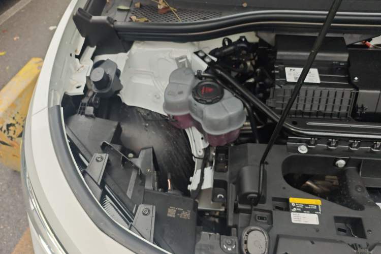 Used Volkswagen ID.4 CROZZ 2026 Model Pure Enjoyment Edition PURE Engine Bay Right