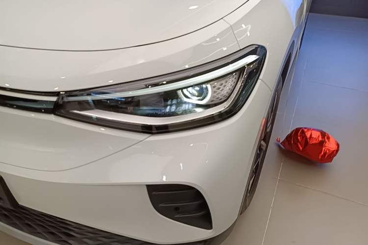 Used Volkswagen ID.4 CROZZ 2026 Model Pure Enjoyment Edition PURE Left Front Headlight