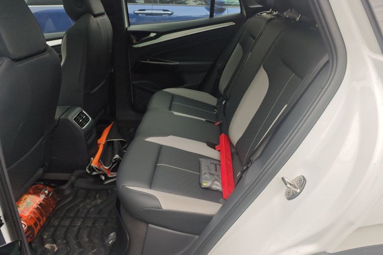 Used Volkswagen ID.4 CROZZ 2026 Model Pure Enjoyment Edition PURE Left Rear Seat