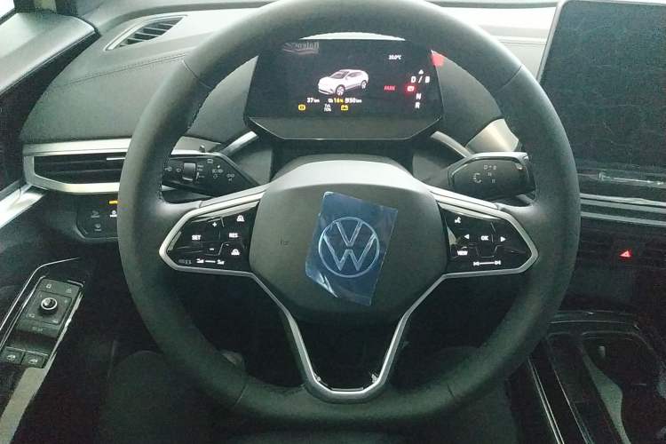 Used Volkswagen ID.4 CROZZ 2026 Model Pure Enjoyment Edition PURE Steering Wheel