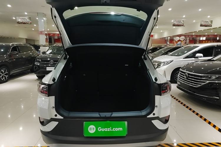 Used Volkswagen ID.4 CROZZ 2026 Model Pure Enjoyment Edition PURE Trunk