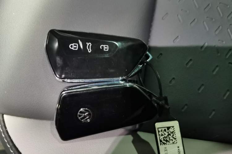 Used Volkswagen ID.4 CROZZ 2026 Model Pure Enjoyment Edition PURE Vehicle Key
