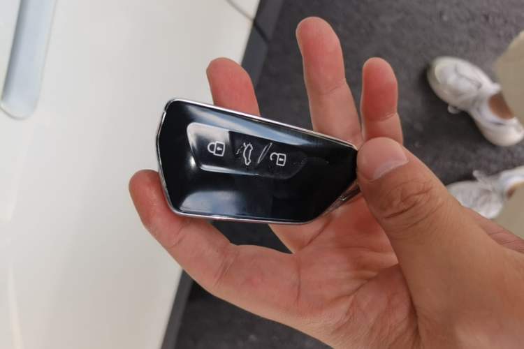 Used Volkswagen ID.4 CROZZ 2026 Model Pure Enjoyment Edition PURE Vehicle Key