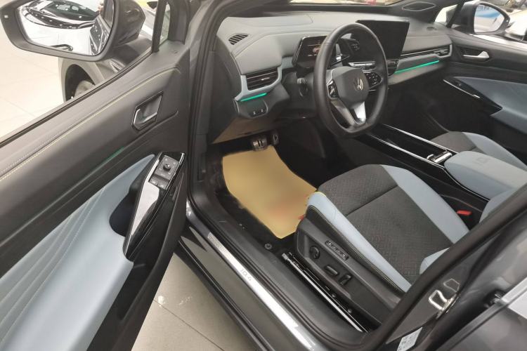Used Volkswagen ID.4 X 2021 Prime Kinergy Four-Wheel Drive Edition Interior 2