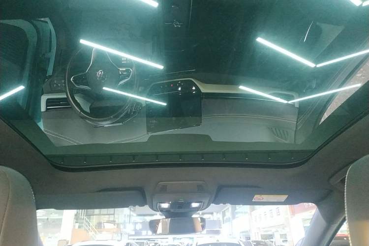 Used Volkswagen ID.4 X 2023 Ultra-Intelligent Long-Range Version Headliner
