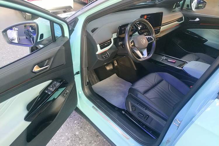 Used Volkswagen ID.4 X 2023 Ultra-Intelligent Long-Range Version Interior 3