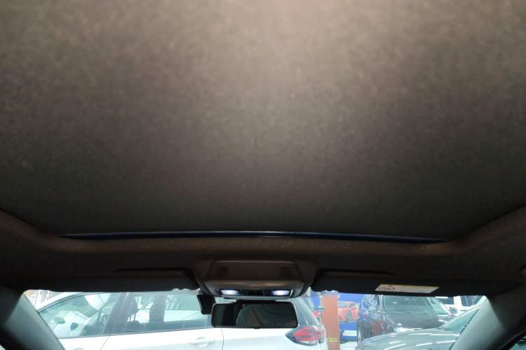 Used Volkswagen ID.4 X 2022 Pure Long-Range Version Headliner