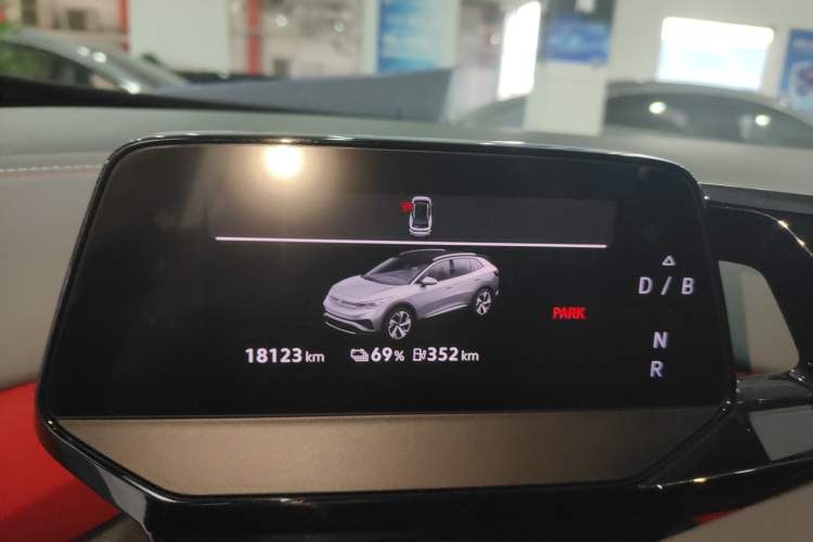 Used Volkswagen ID.4 X 2023 Upgraded Model Pure Long-Range Version Instrument Cluster