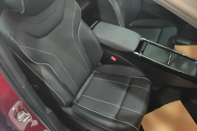 Used Volkswagen ID.4 X 2023 Upgraded Model Pure Long-Range Version Right Front Seat