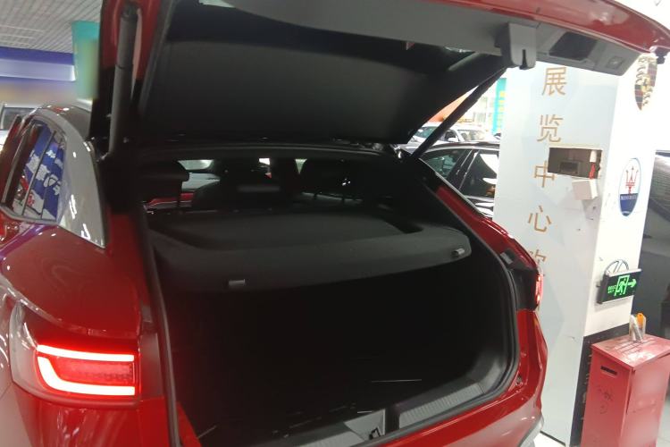 Used Volkswagen ID.4 X 2022 Pure Long-Range Version Trunk